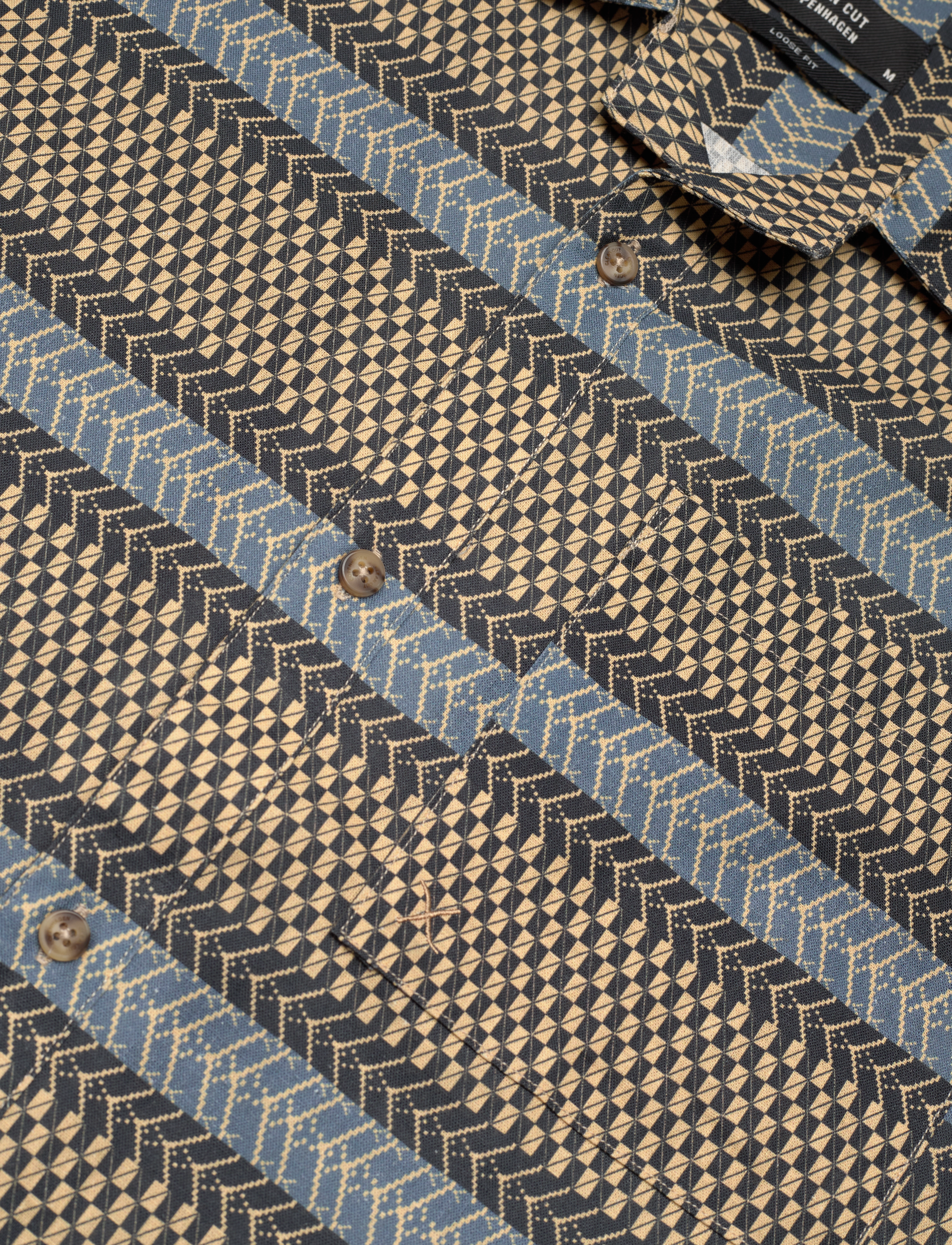 Clean Cut Copenhagen - Bowling Anton Cotton Linen Shirt S/ - khaki/navy stripe - 3