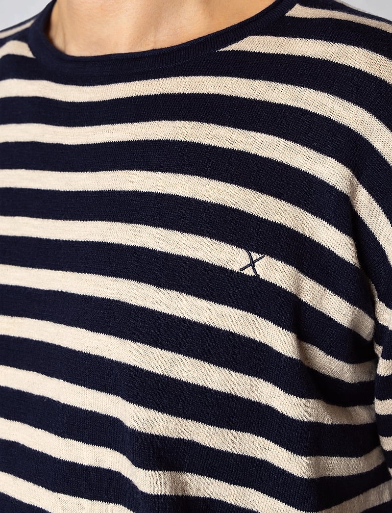Clean Cut Copenhagen - Thomas knitted striped t-shirt - navy/ecru striped - 3