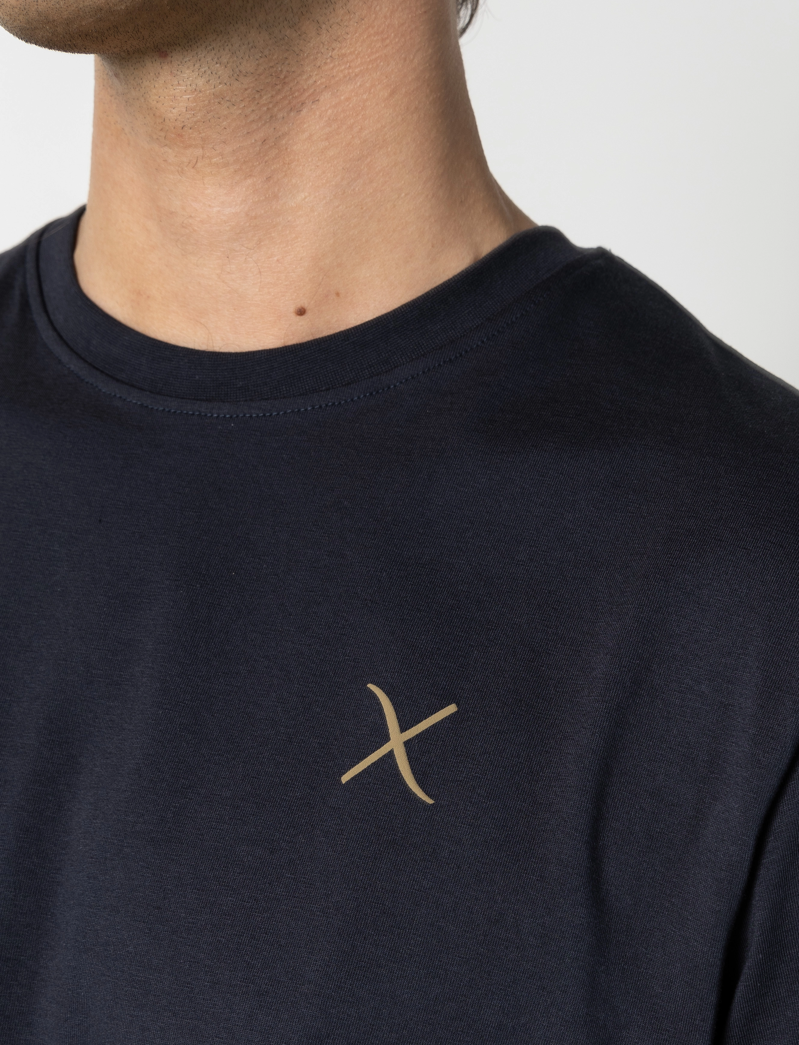 Clean Cut Copenhagen - Cross Logo Organic Tee - dark navy - 3