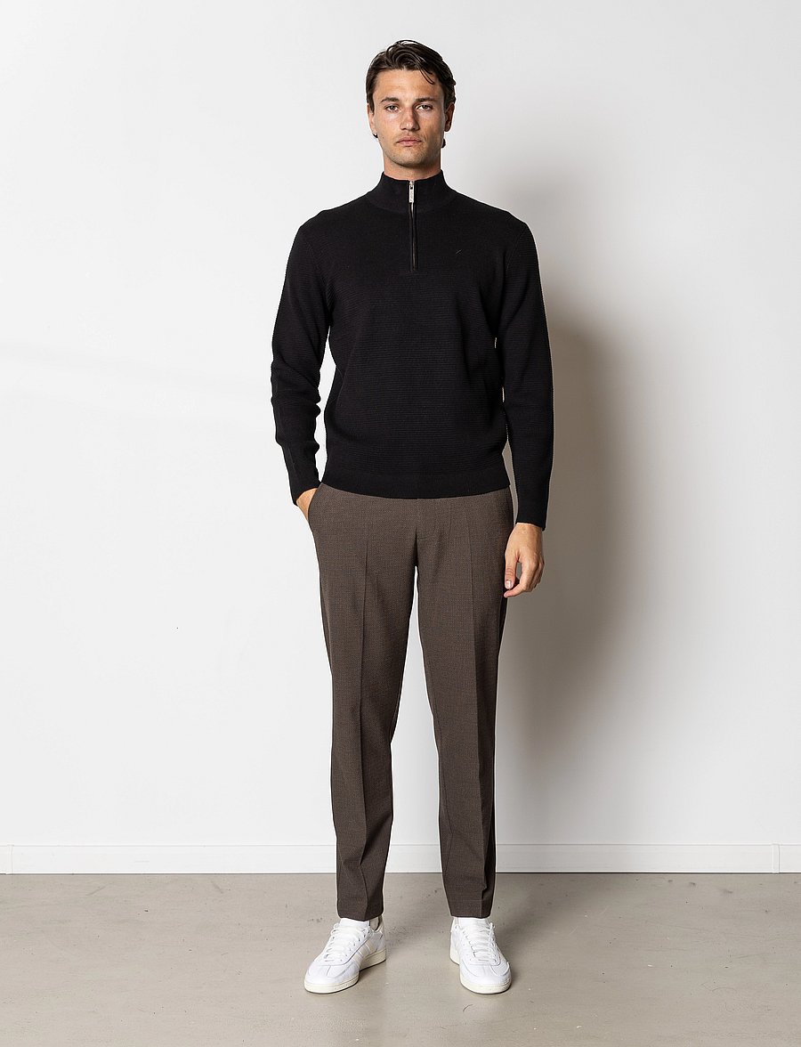 Clean Cut Copenhagen - Oscar half-zip knit - poolpika lukuga džemprid - black - 4