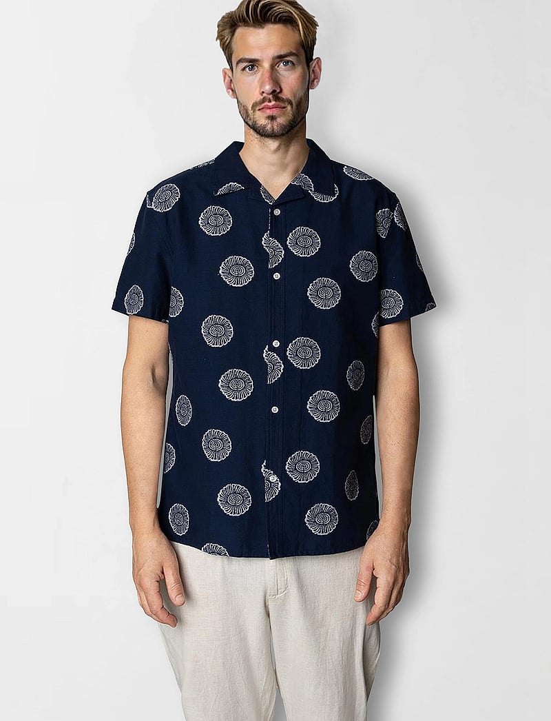 Clean Cut Copenhagen - Bowling Miller shirt SS - kurzarmhemden - navy - 0