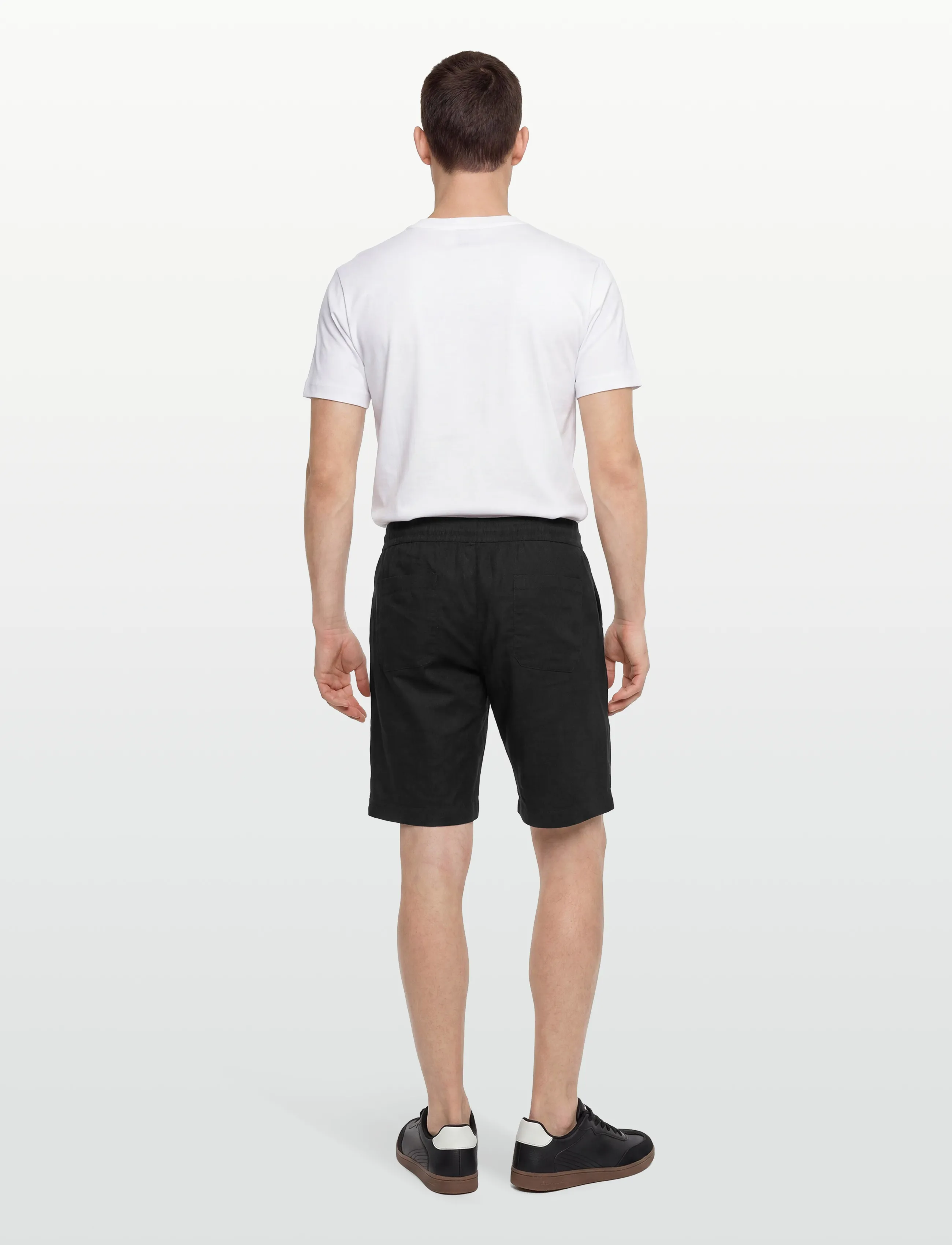Clean Cut Copenhagen - Barcelona Luca shorts - linen shorts - black - 4