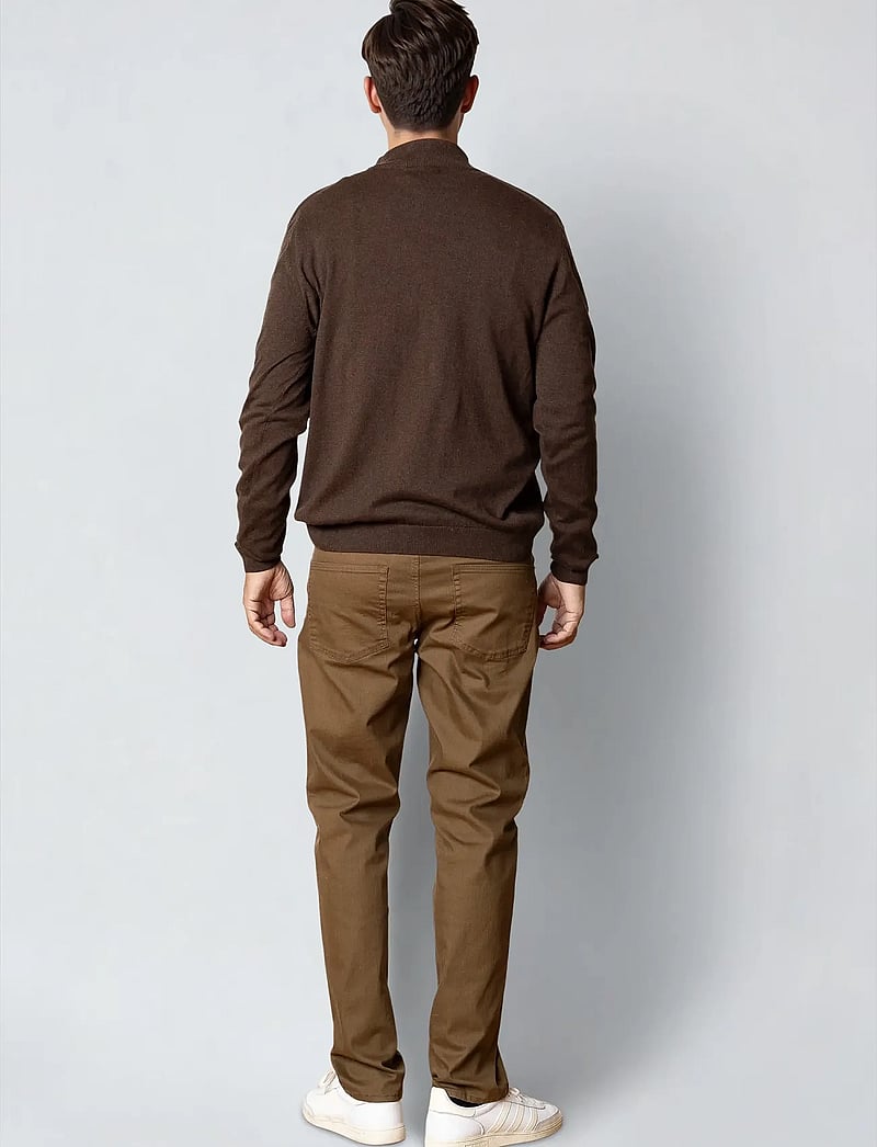 Clean Cut Copenhagen - Claude half-zip knit - halfzip strik - brown melangÈ - 4
