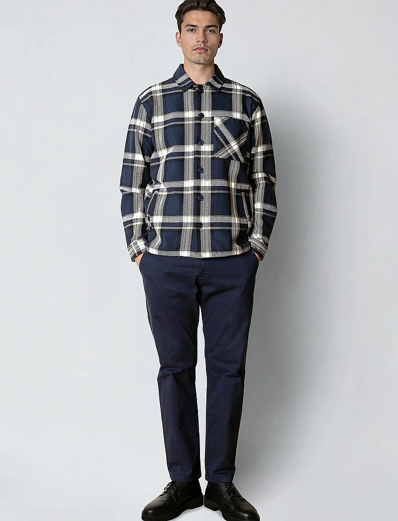 Clean Cut Copenhagen - Asher checked overshirt - kollektioner - navy - 4