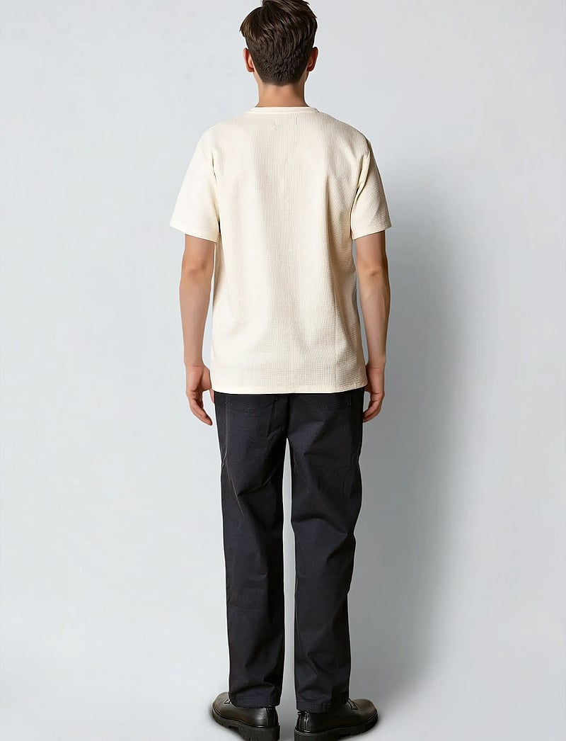 Clean Cut Copenhagen - Enzo t-shirt - kortärmade t-shirts - ecru melange - 5