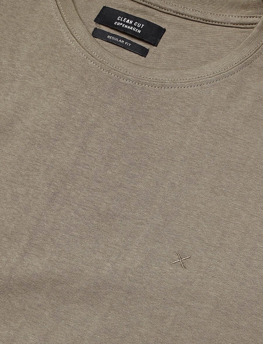 Clean Cut Copenhagen - Stable t-shirt - kortærmede t-shirts - brindle beige - 3