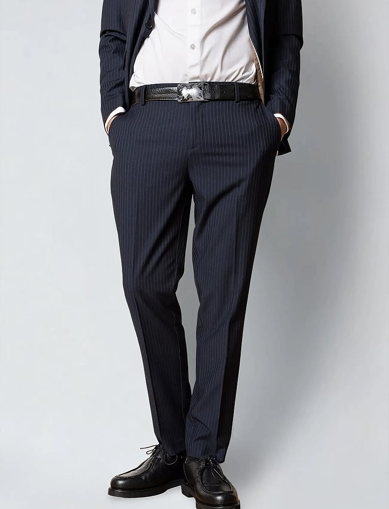 Clean Cut Copenhagen - Berlin garth pants - habitbukser - dark navy - 0