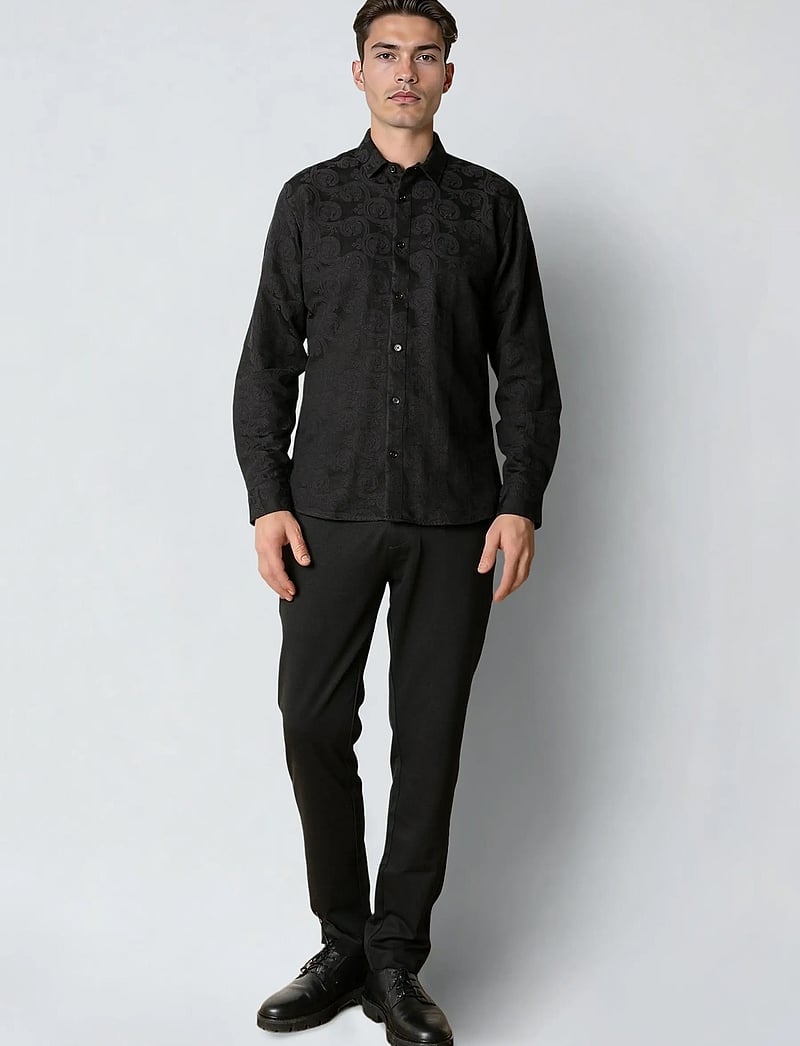Clean Cut Copenhagen - Malvin jaquard shirt - mønstrede skjorter - black - 4