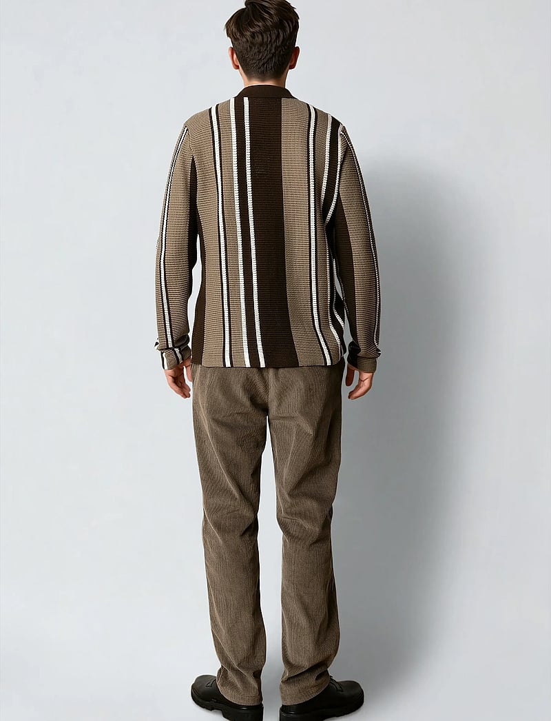 Clean Cut Copenhagen - Buckley cardigan - cardigans - dark brown - 5