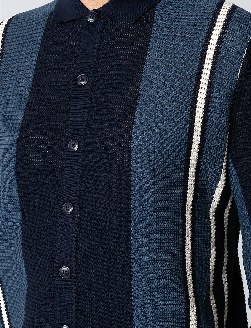 Clean Cut Copenhagen - Buckley cardigan - koftor - navy - 3