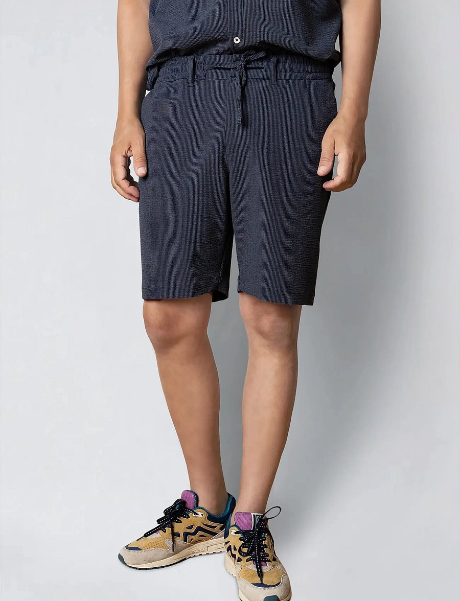 Clean Cut Copenhagen - Barcelona Erico striped shorts - freizeitshorts - navy - 0