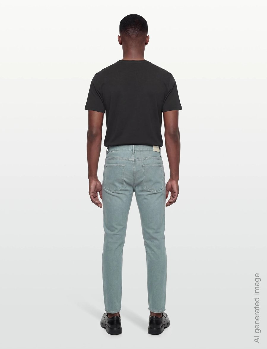 Closed - MEN X-LENT TAPERED JEANS LIGHT BLUE - tapered lõikega teksad - light blue - 4