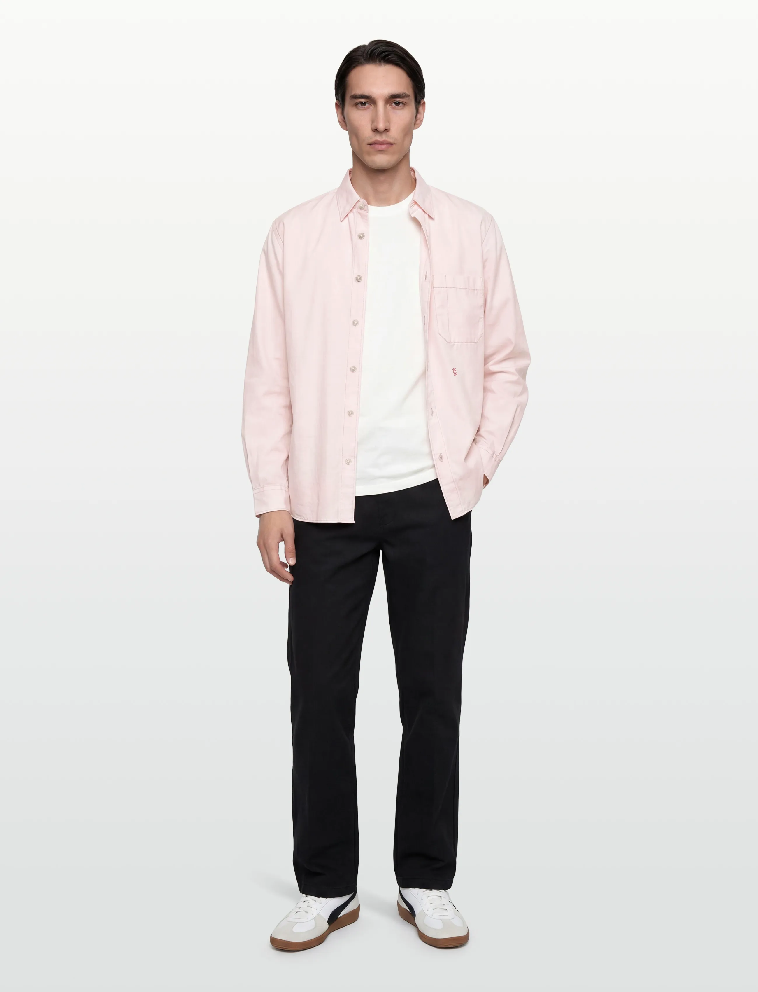 Closed Formal Army Shirt Shirts & Blouses Pink Hydrangea, M, Pink, Skjorter > Afslappet Shirts, Herre