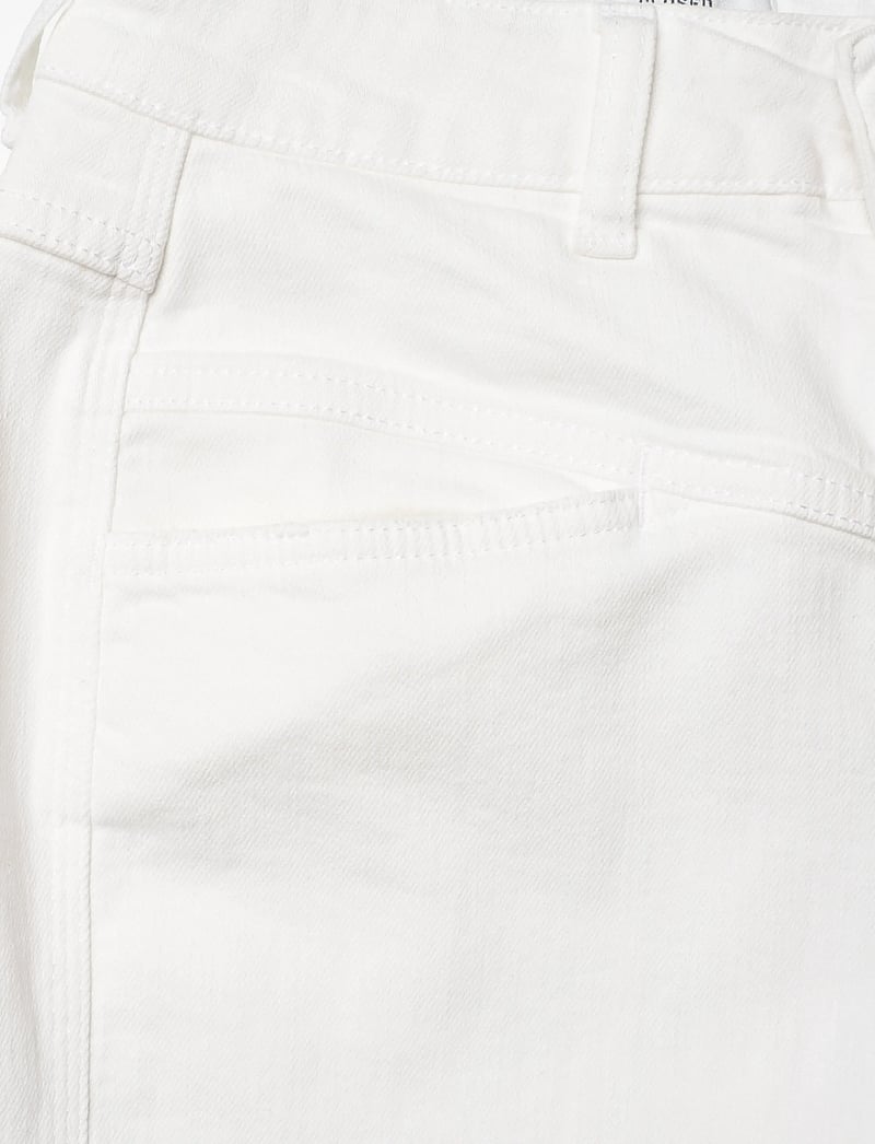 Closed - WOMEN PEDAL PUSHER JEANS WHITE - slim jeans - white - 2
