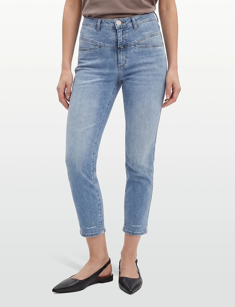 Closed - PEDAL PUSHER JEANS MID BLUE - liibuvad teksad - mid blue - 3