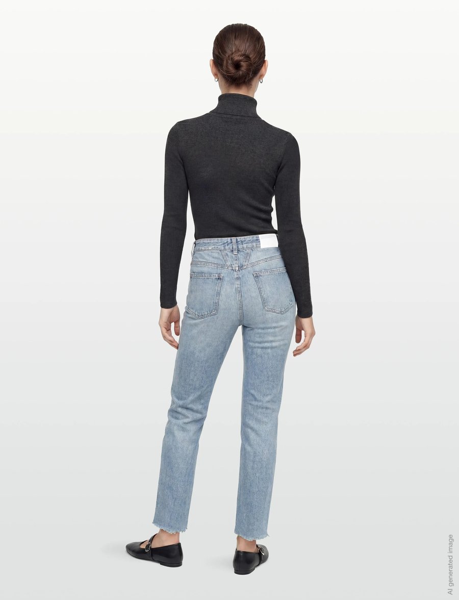 Closed - WOMEN PEDAL PUSHER JEANS LIGHT BLUE - mom jeans - light blue - 4