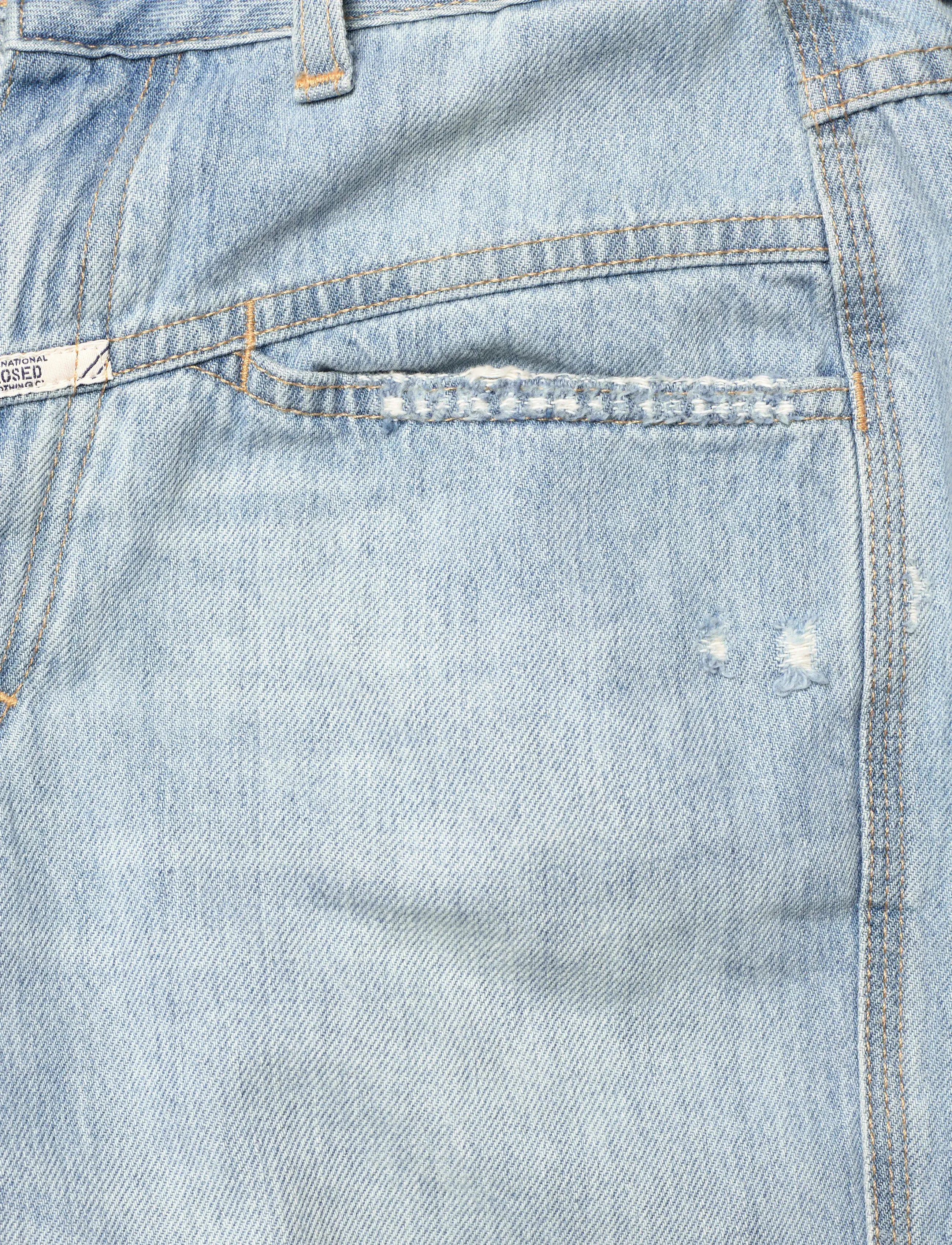 Closed - WOMEN PEDAL PUSHER JEANS LIGHT BLUE - mom jeans - light blue - 5