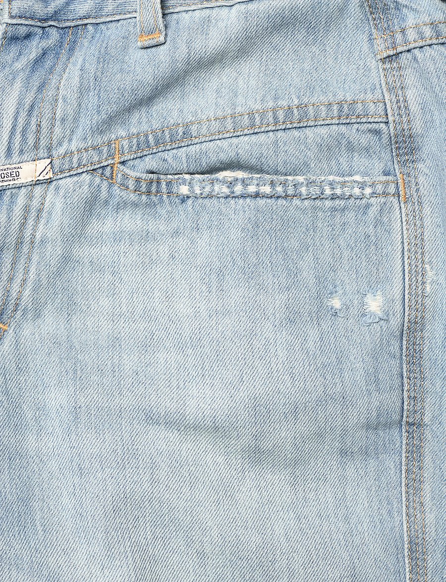 Closed - WOMEN PEDAL PUSHER JEANS LIGHT BLUE - mom jeans - light blue - 5
