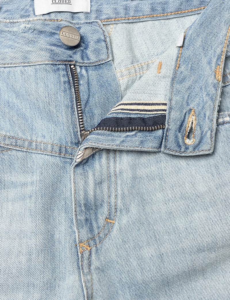 Closed - WOMEN PEDAL PUSHER JEANS LIGHT BLUE - mom jeans - light blue - 3