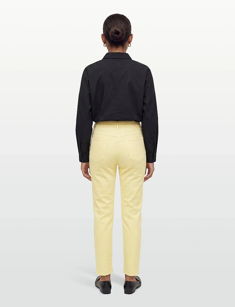 Closed - PEDAL PUSHER PANTS - chinos - yellow orchid - 4