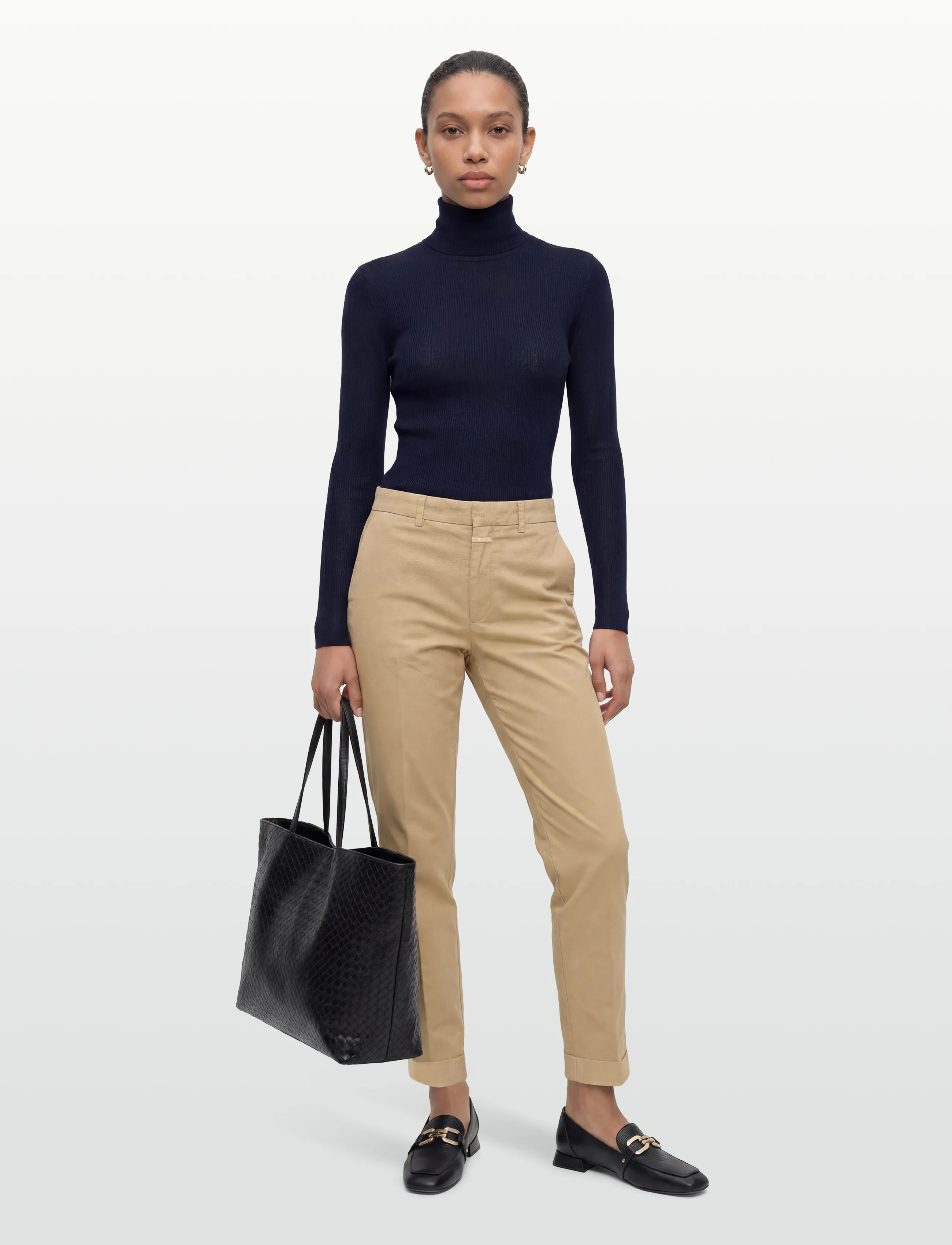 Auckley Pants