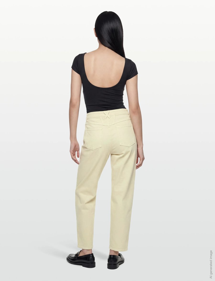 Closed - PEARL JEANS LIGHT MOSS GREEN - mom jeans - light moss green - 4