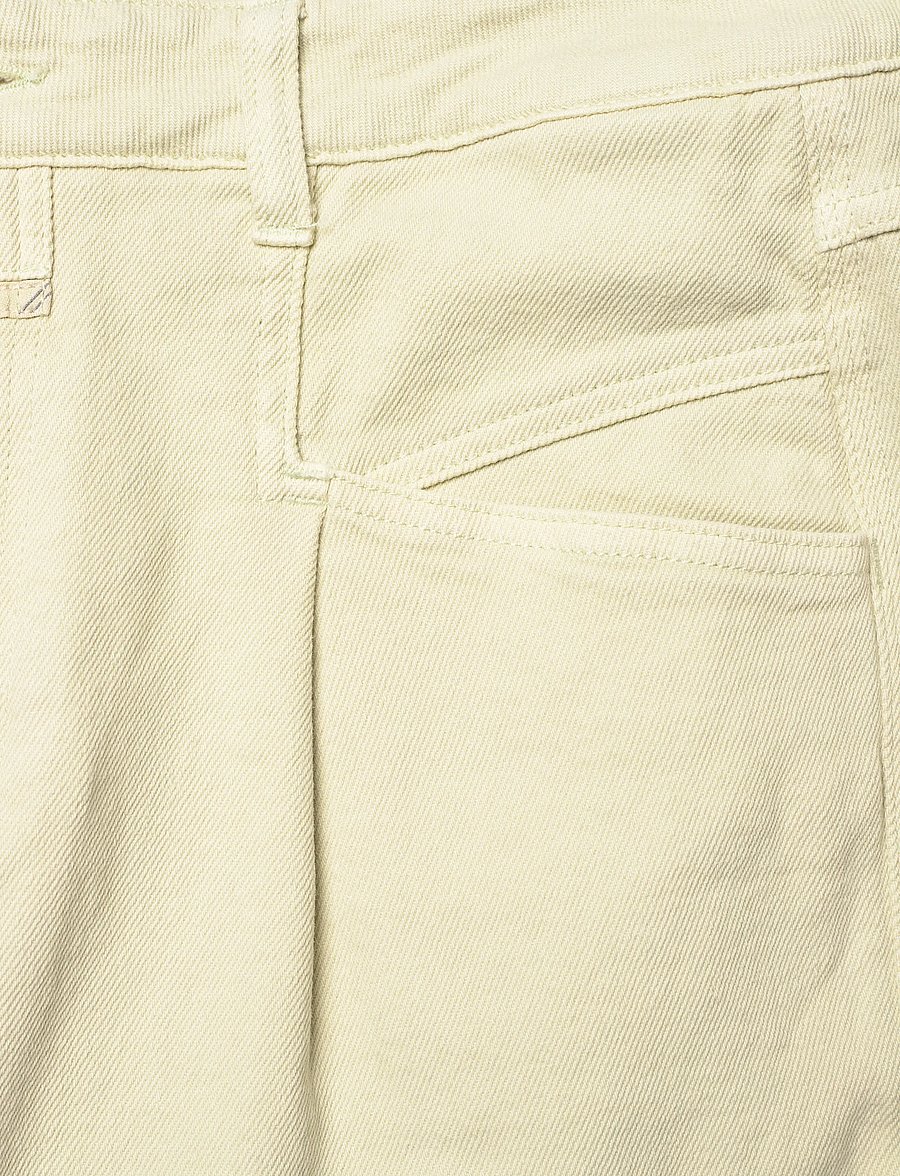 Closed - PEARL JEANS LIGHT MOSS GREEN - mom jeans - light moss green - 5