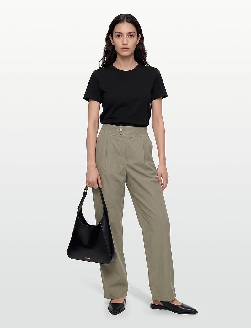 Closed - WOMEN MAWSON PANTS DRIED BASIL - chino püksid - dried basil - 0
