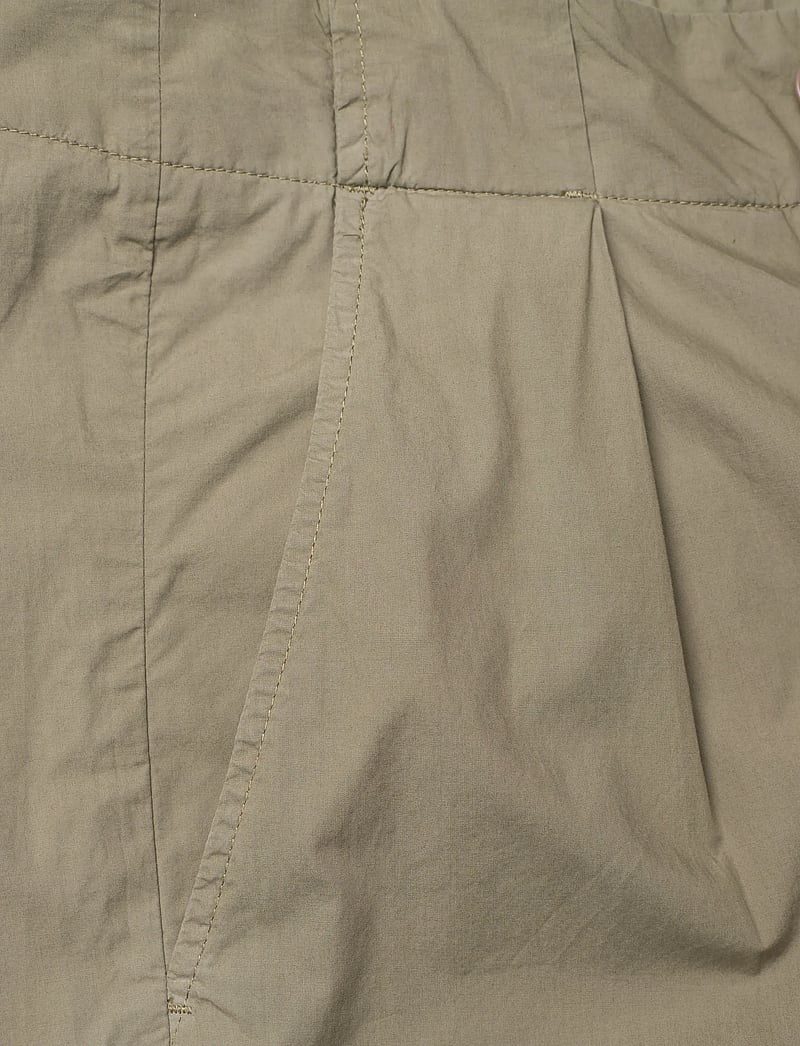 Closed - WOMEN MAWSON PANTS DRIED BASIL - chino püksid - dried basil - 2