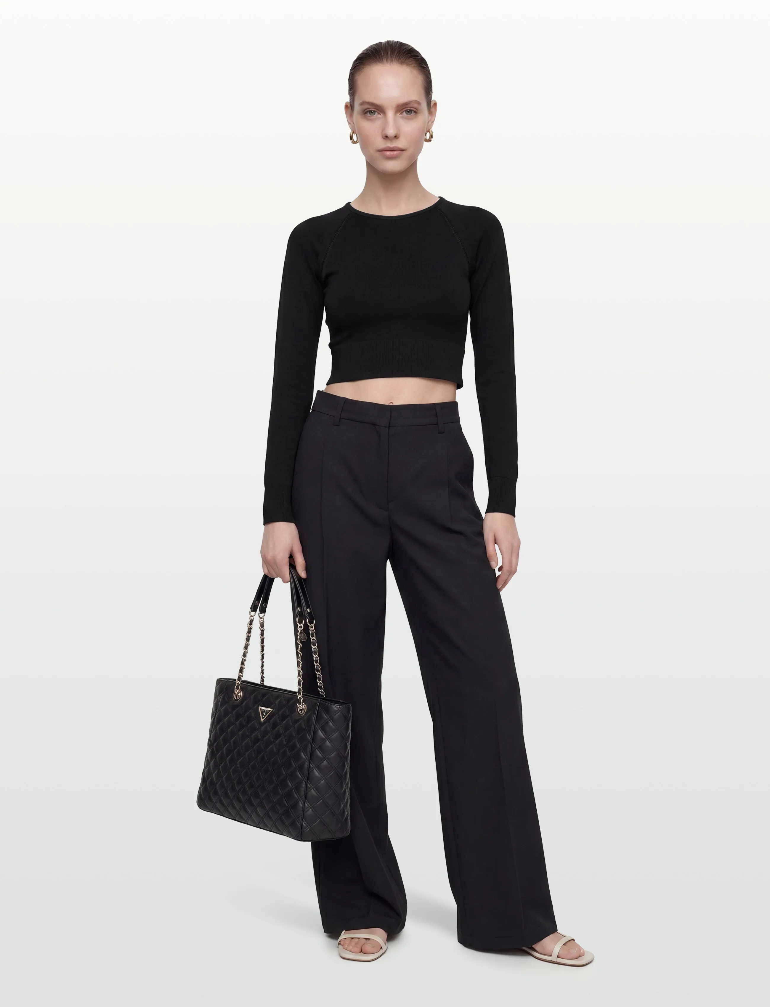 Closed WOMEN CROPPED RAGLAN LONGSLEEVE T-SHIRTS BLACK - Crop tops - BLACK / black