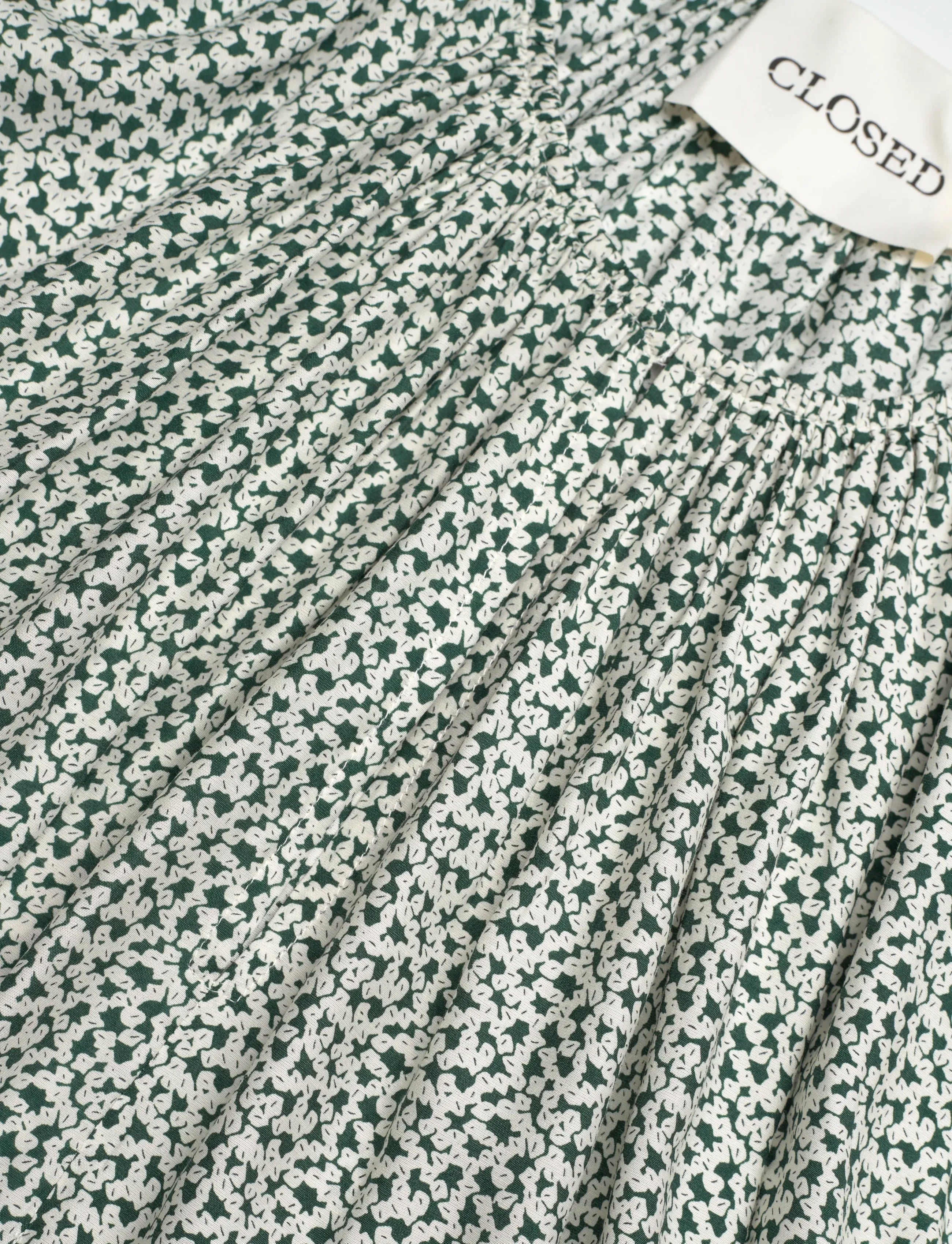 Closed - SHORT BELTED DRESS FERN GREEN - korta klänningar - fern green - 5