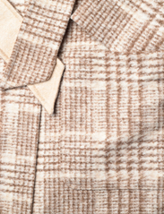 Closed - wool coat - Žieminiai paltai - golden wood - 3