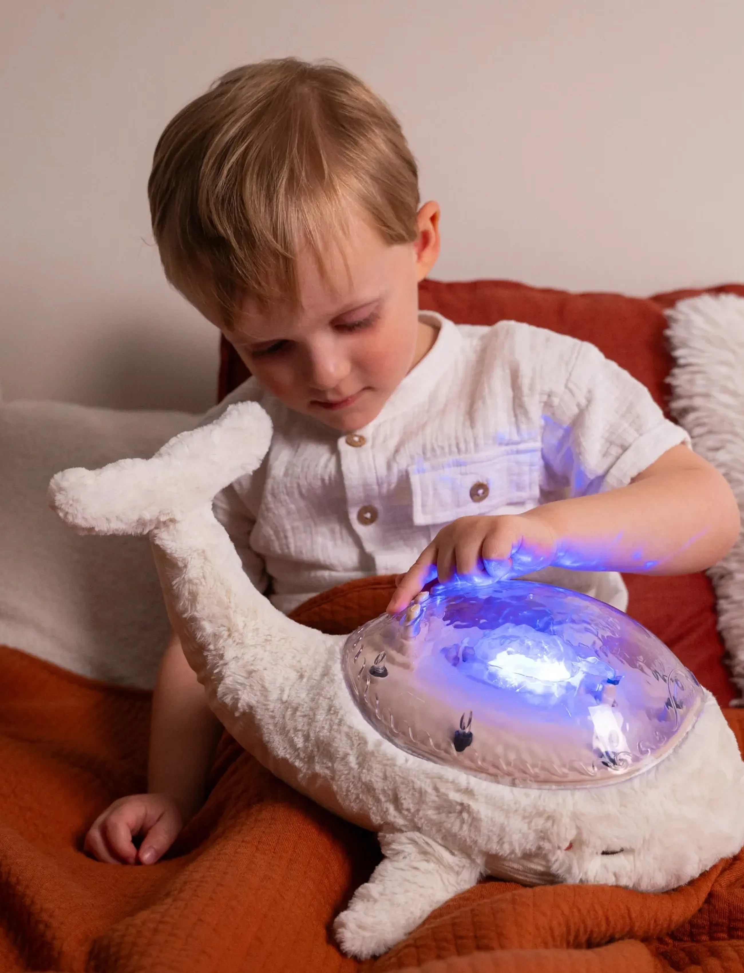 Cloud B Tranquil Whale - White Rechargeable, One Size, White, Belysning > Natlamper, Børn