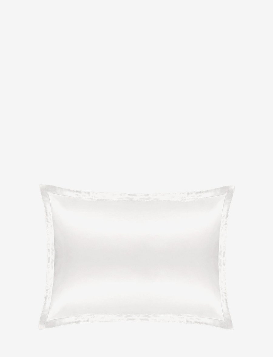 Cloud & Glow - Silk Pillowcase White - Örngott - creme white - 0
