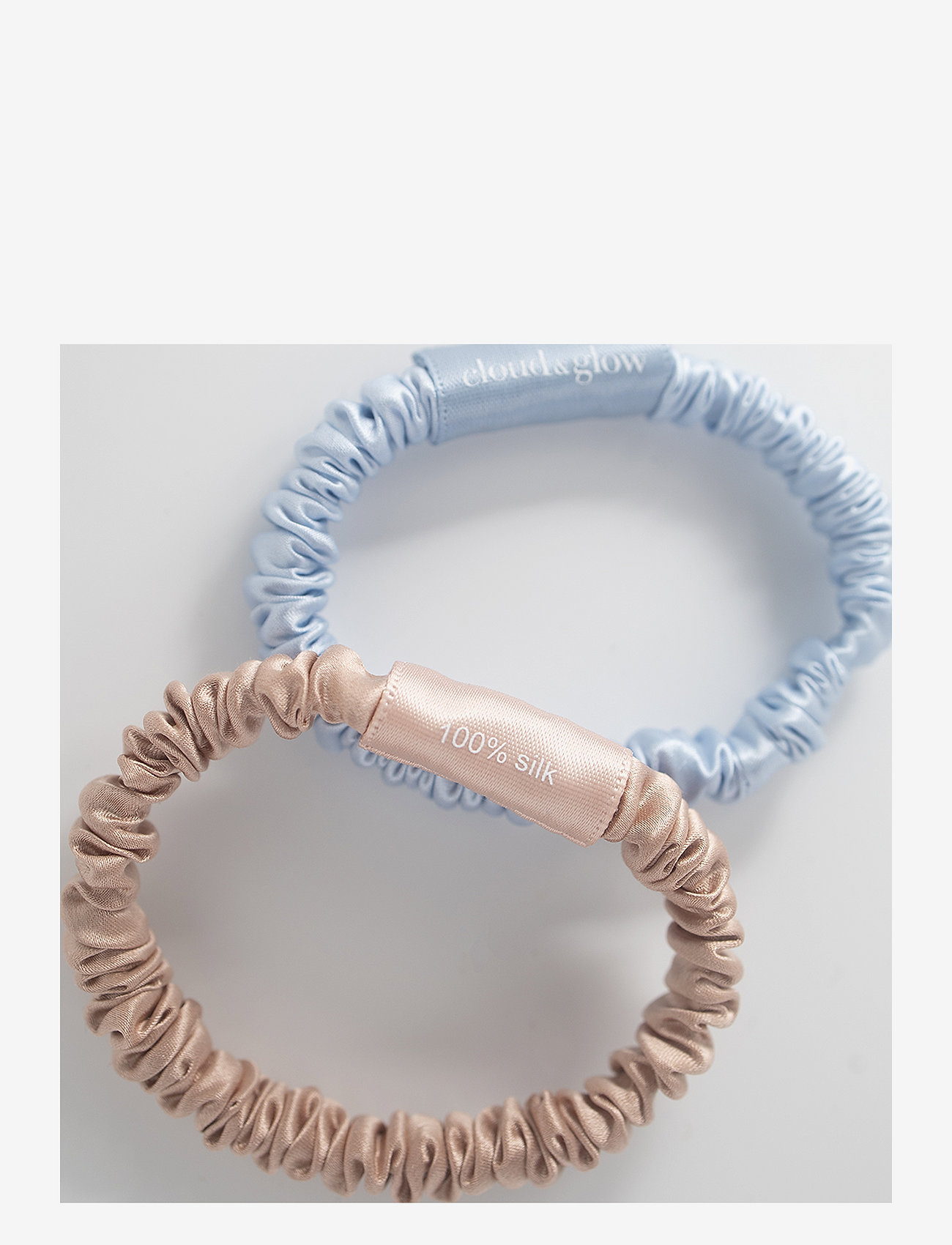 Cloud & Glow - Silk Scrunchies 1 cm Sky Blue - scrunchies ja patsikummid - sky blue - 1