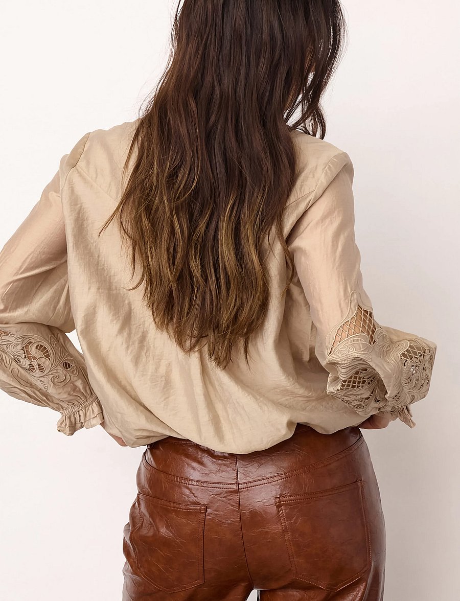Co' Couture - DelinCC Balloon Emb Shirt - långärmade skjortor - mink - 4