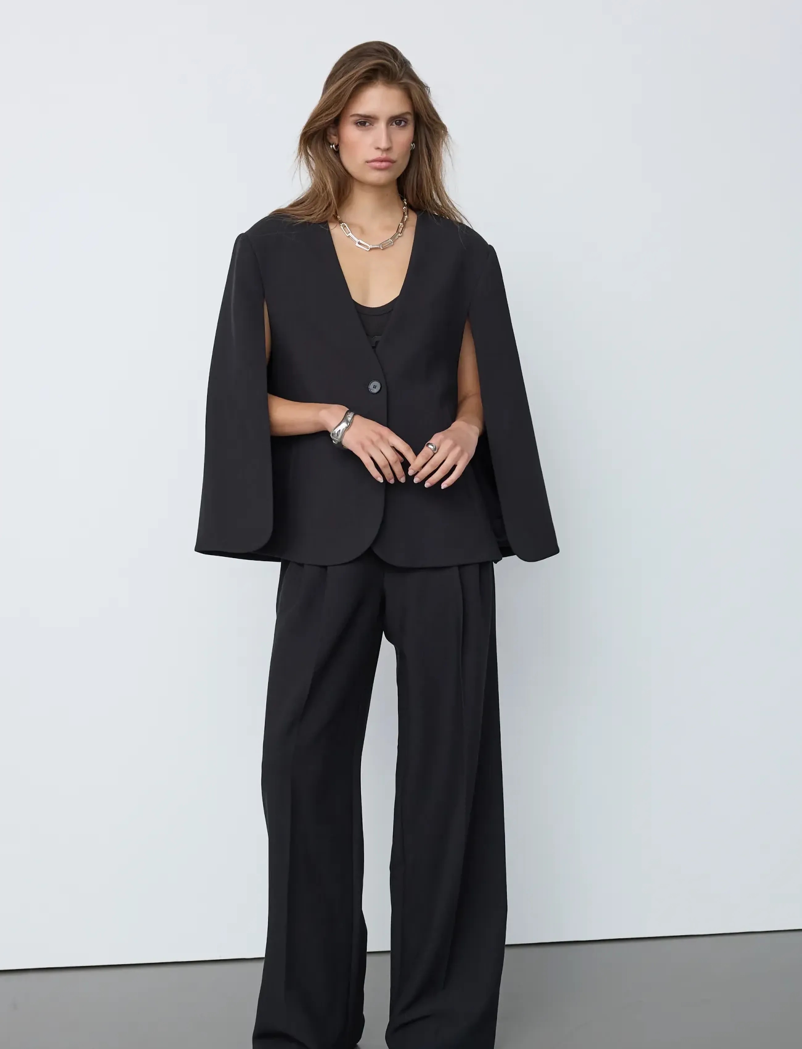 Co' Couture - VolaCC Cape Button Blazer - Üherealised pintsakud - black - 4