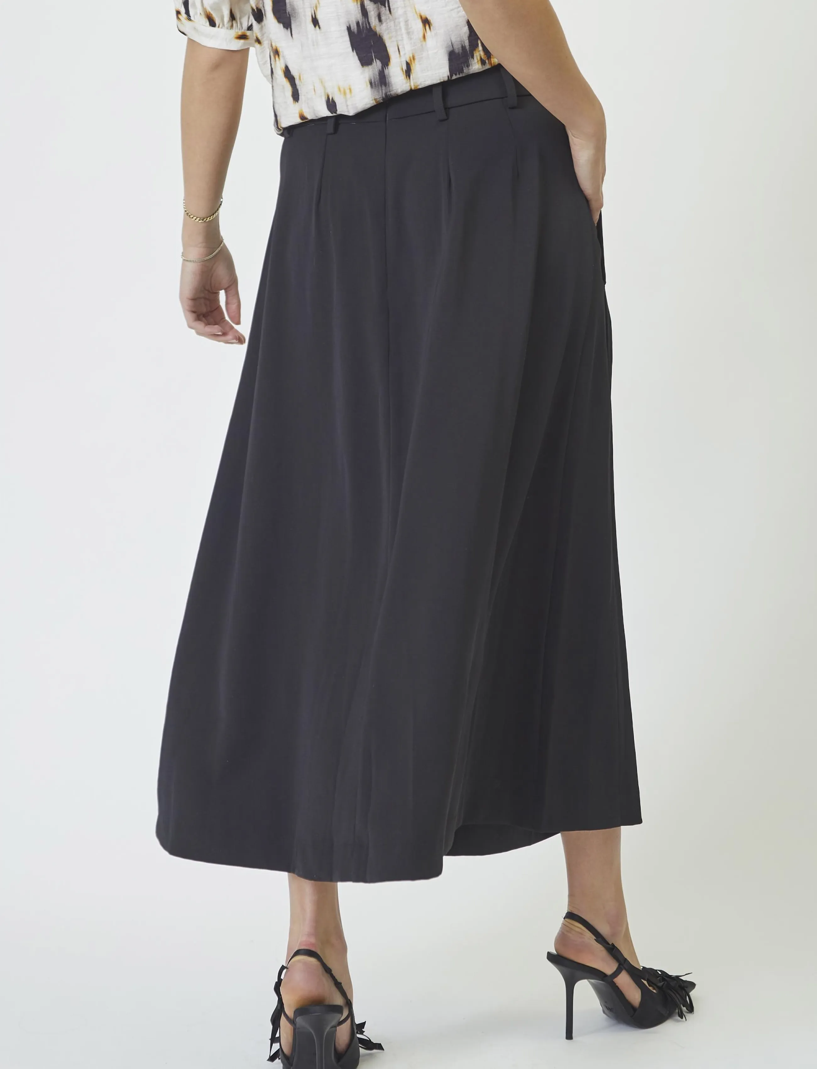 Co' Couture - AnyaCC Pleat Skirt - faltenröcke - black - 3