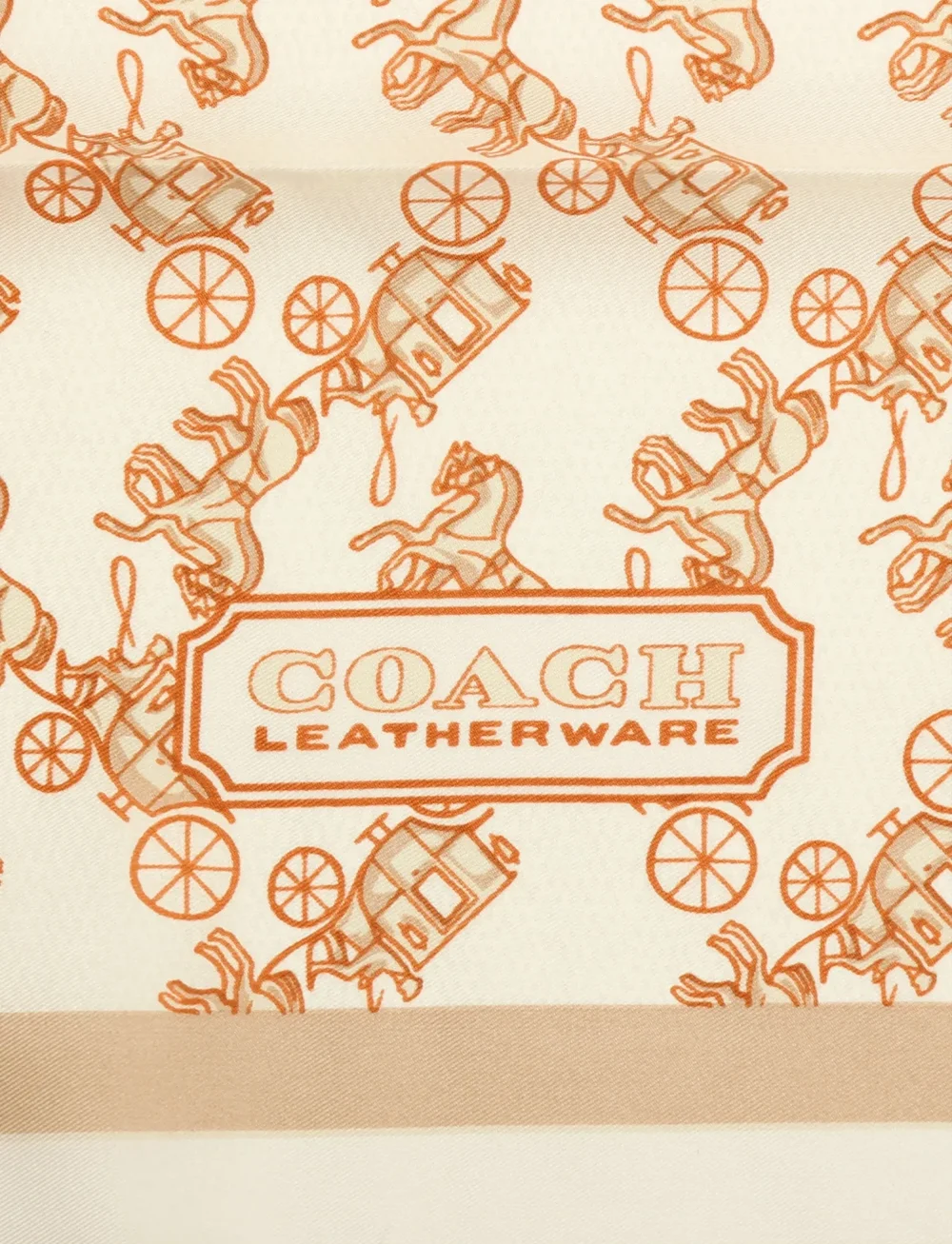 Coach Accessories - HORSE & CARRIAGE PRINTED SILK SQUARE - igapäevane stiil - ivory - 3