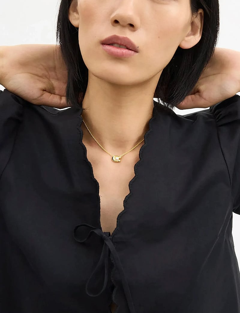 Coach Accessories - COACH Pearl Signature Pendant Necklace - halsband med hänge - white/gold - 0