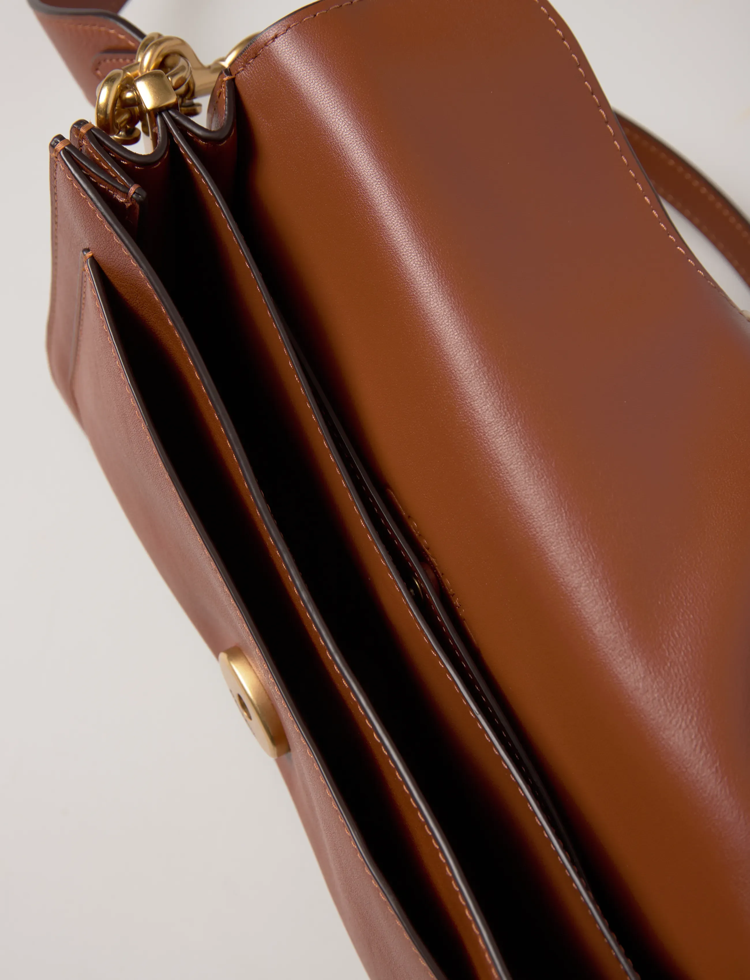 Coach - Tabby Shoulder Bag 26 in Soft Grain Leather - vardagsstil - b4/pecan - 4