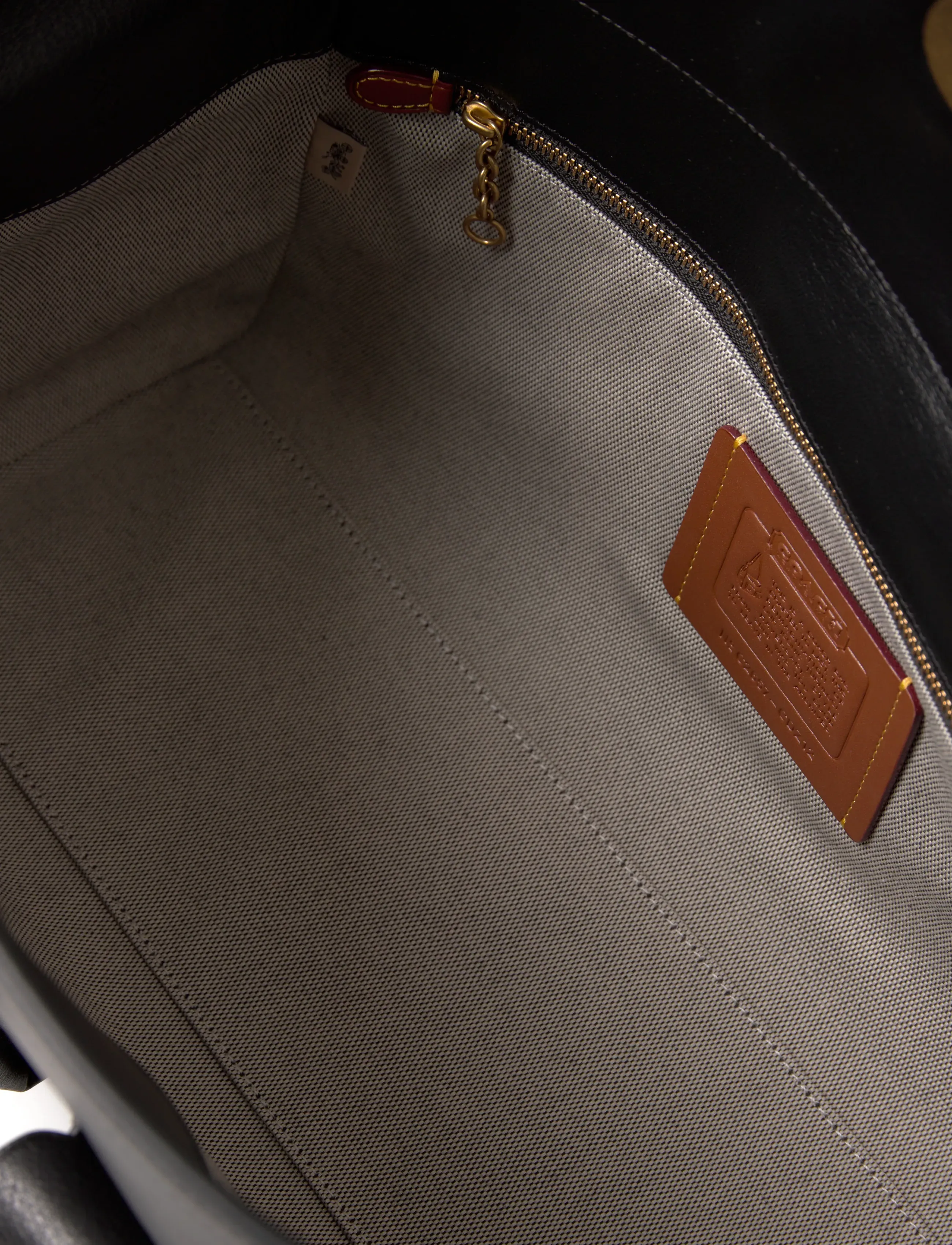 Coach - The Coach Originals Natural Grain Leather Turnlock Haversack Bag - everyday style - b4/black - 4