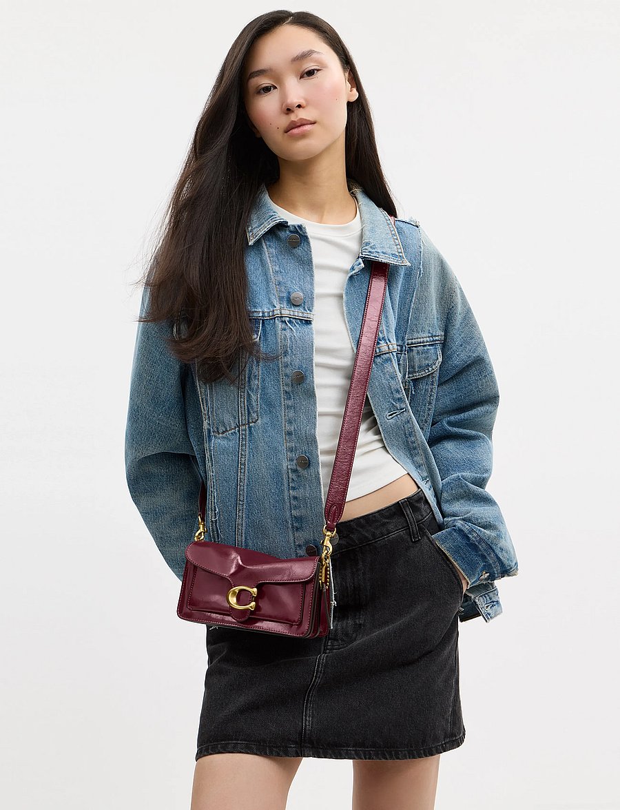 Coach - TABBY SHOULDER BAG 20 - schultertaschen - b4/dark cherry - 5