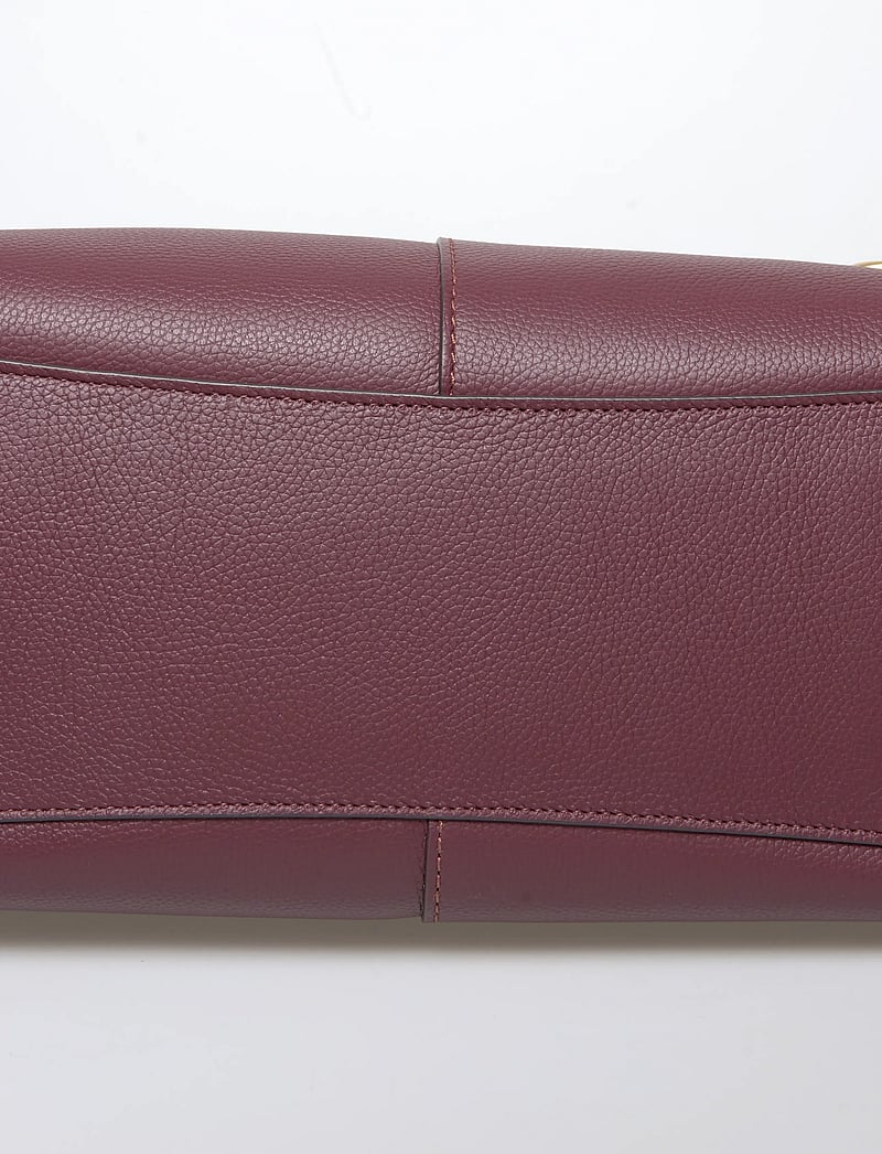 Coach - POLISHED PEBBLE LEATHER LANA SHOULDER BAG - erilised sündmused - b4/merlot - 4