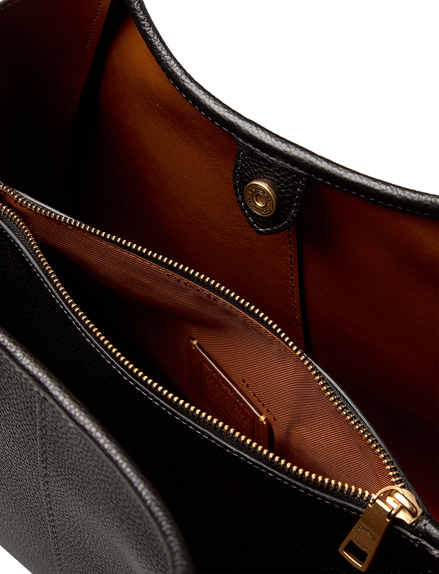 Coach - Polished Pebble Leather Lana Shoulder Bag - igapäevane stiil - black - 4