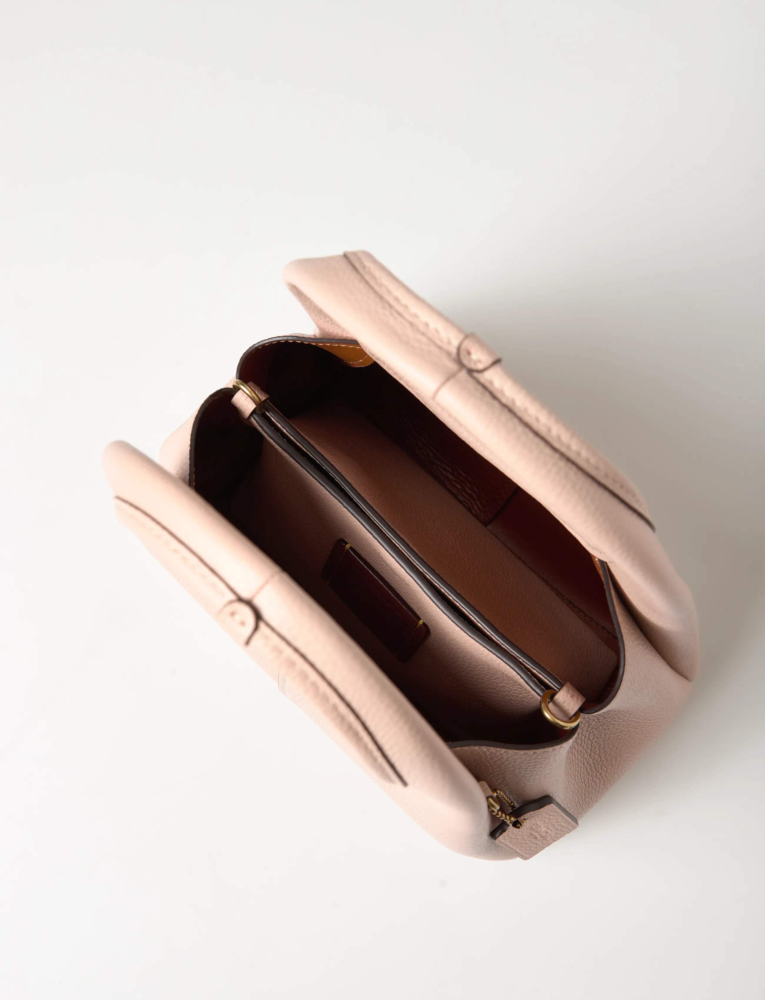 Coach - Polished Pebble Leather Lana Shoulder Bag 23 - henkeltaschen - b4/cream - 4
