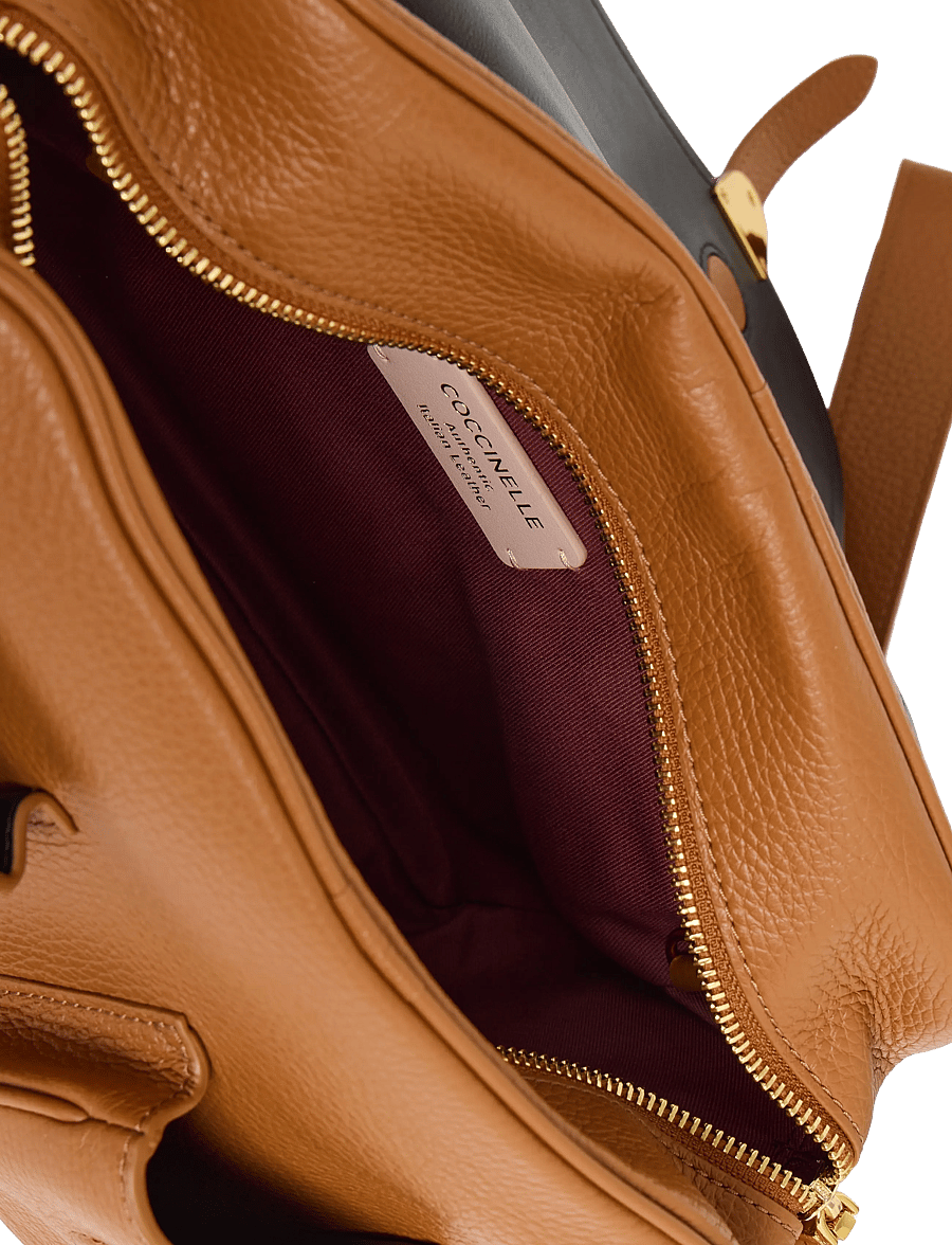 Coccinelle - Campus Small Shoulder Bag - umhängetaschen - cuir - 3