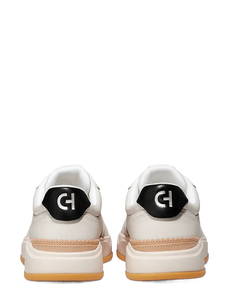 Cole Haan - GRANDPRO CROSSOVER SNEAKER - låga sneakers - ivory/gum/black - 5