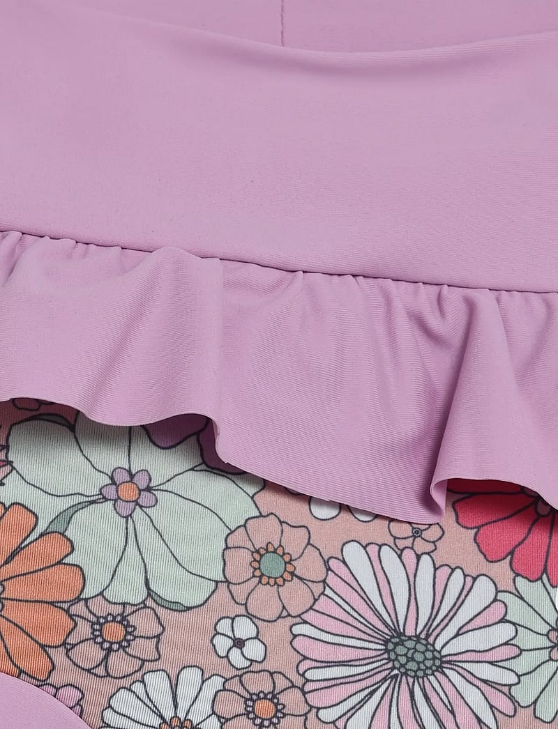 Color Kids - Trunks W. Frills, AOP - blebadebukser - lavender mist - 3