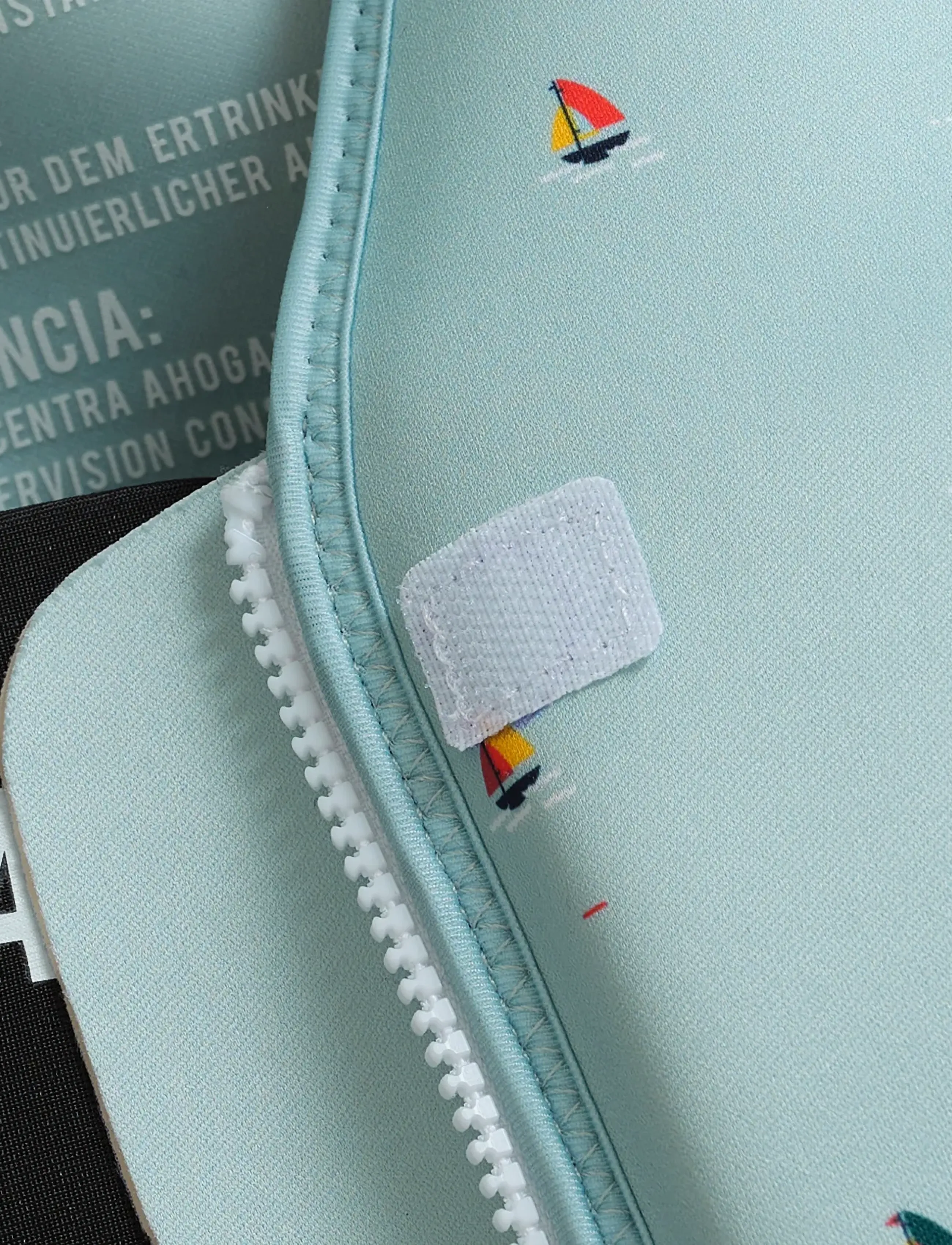 Color Kids - Swim Vest, AOP - schwimmzubehör - ether - 2